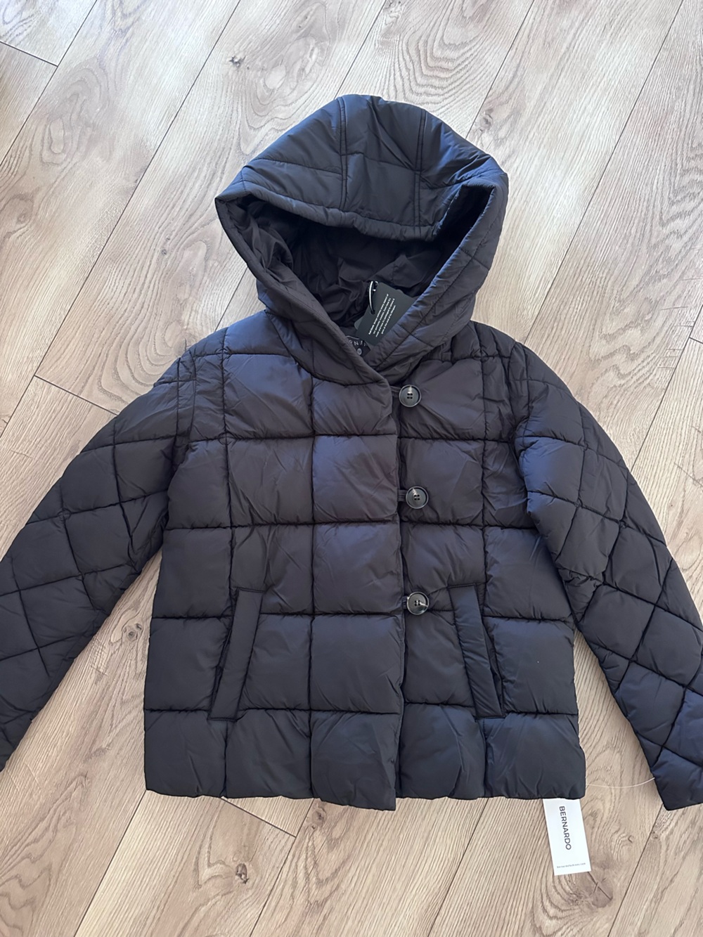 Bernardo Hooded Recycled Polyester
Puffer Jacket Size S
